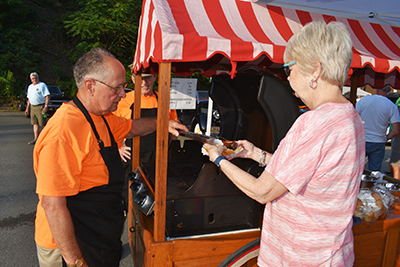 Hot Dog Cart - Kit-Han-Ne Car Club